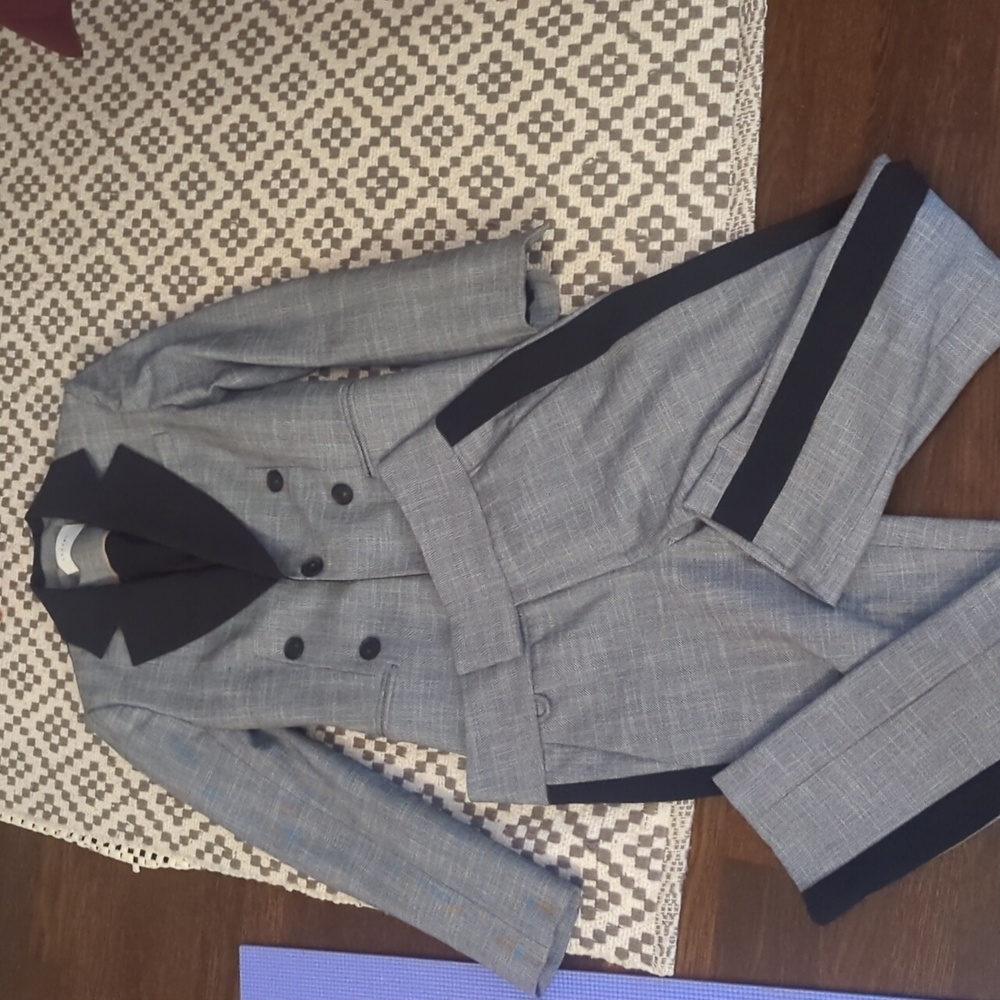 Argent Gray Double-Breasted Suit with Black Accents